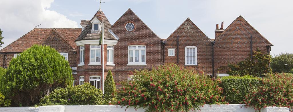Newtown House Hotel South Hayling Exterior photo
